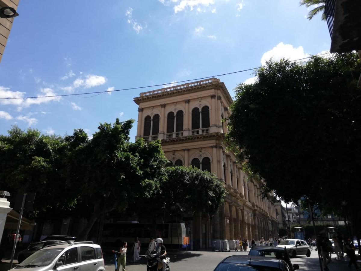 Il Posto Giusto Station Rooms Palermo Ngoại thất bức ảnh